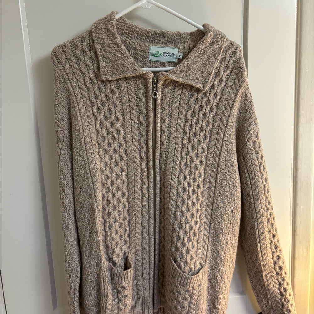 Cable Knit Zip-Up Cardigan
